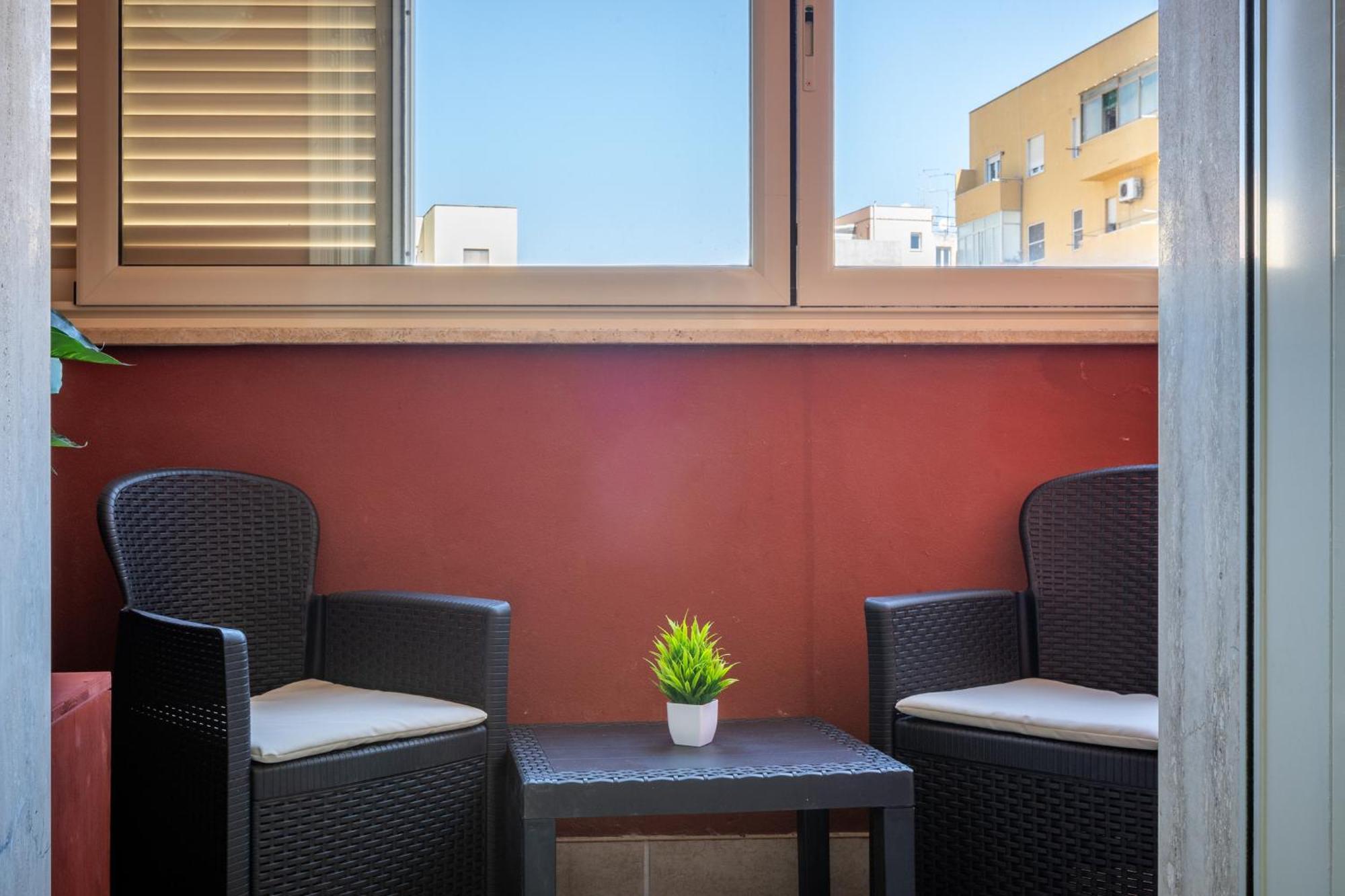 Fior Di Loto Central Cagliari Exteriör bild